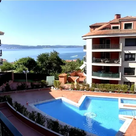 Apto En Urbanizacion Isla De Ons Con Garaje, Piscina Y Vistas Al Mar Apartment