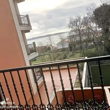 Apto En Urbanizacion Isla De Ons Con Garaje, Piscina Y Vistas Al Mar Apartamento