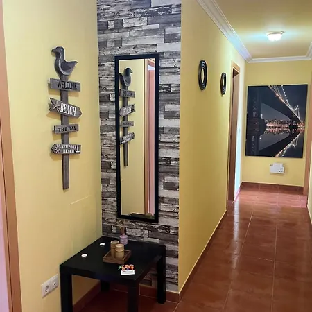 Apto En Urbanizacion Isla De Ons Con Garaje, Piscina Y Vistas Al Mar